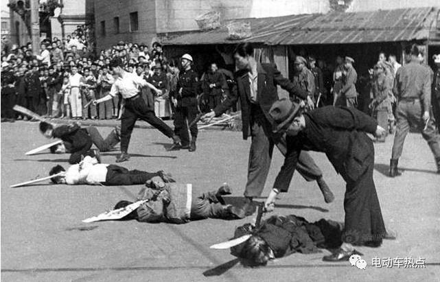 專業(yè)生產(chǎn)PVC護(hù)套、銅排、鋁排、新能源電池銅/鋁軟連接-人禾電子